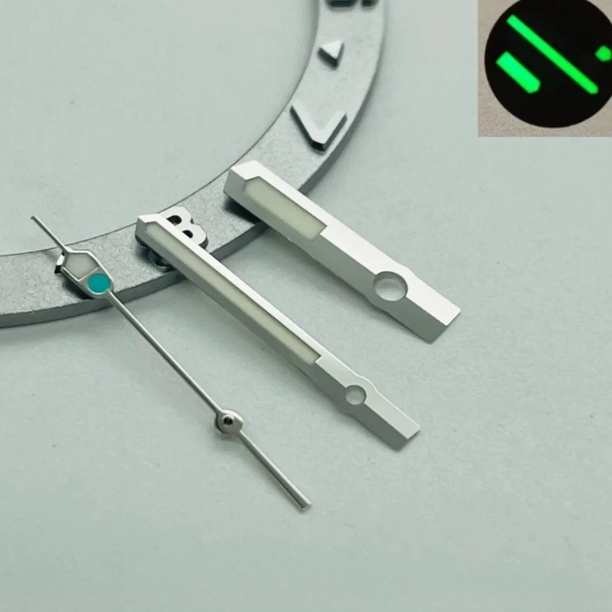 

Watch Hands for NH35 NH36 with Green Luminous Watch Pointer Silvery Pins Watches Accessories Suitable for NH35 NH36 Movement