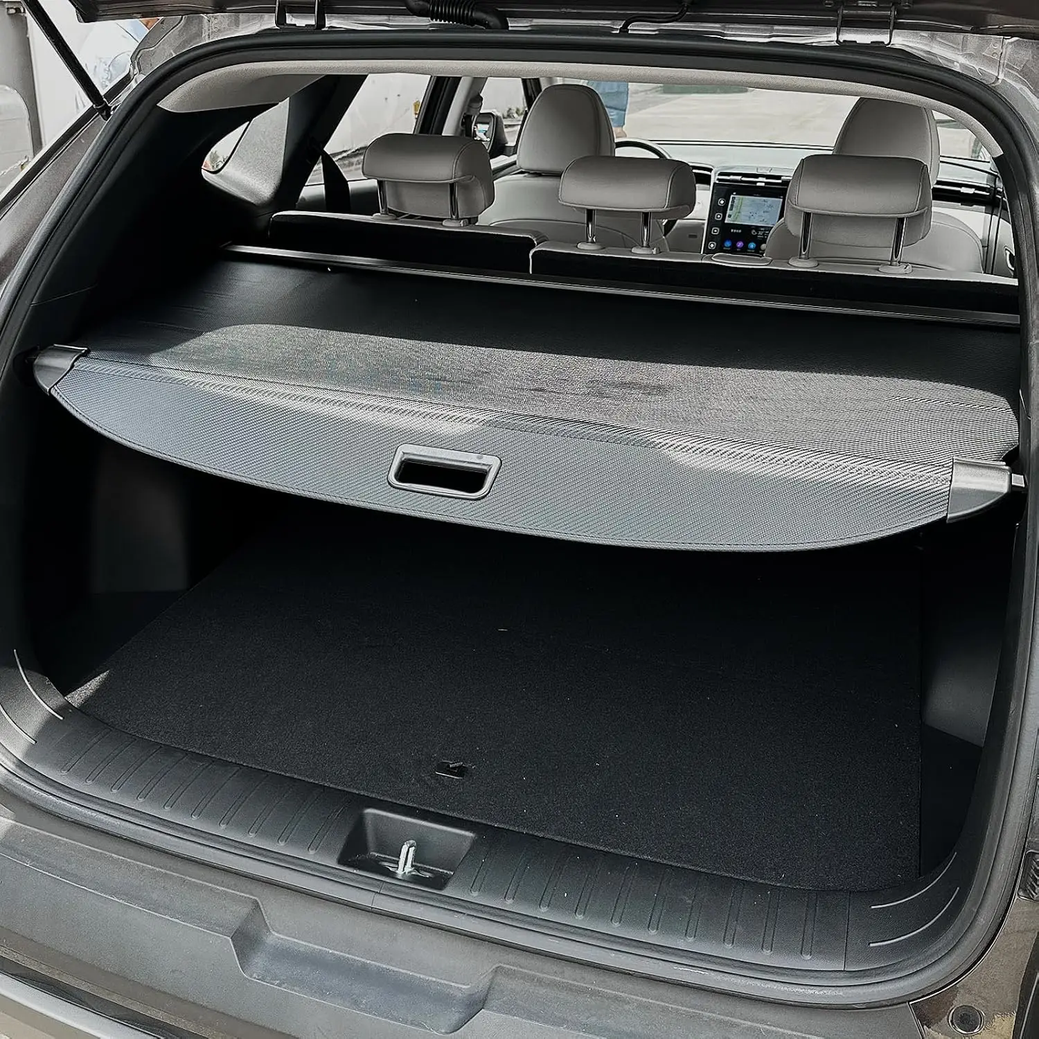 

Чехол багажника, совместимый с аксессуарами Dodge Durango 2011-2025 (3 ряда канавок), выдвижная крышка багажника с текстурой углеродного волокна Org