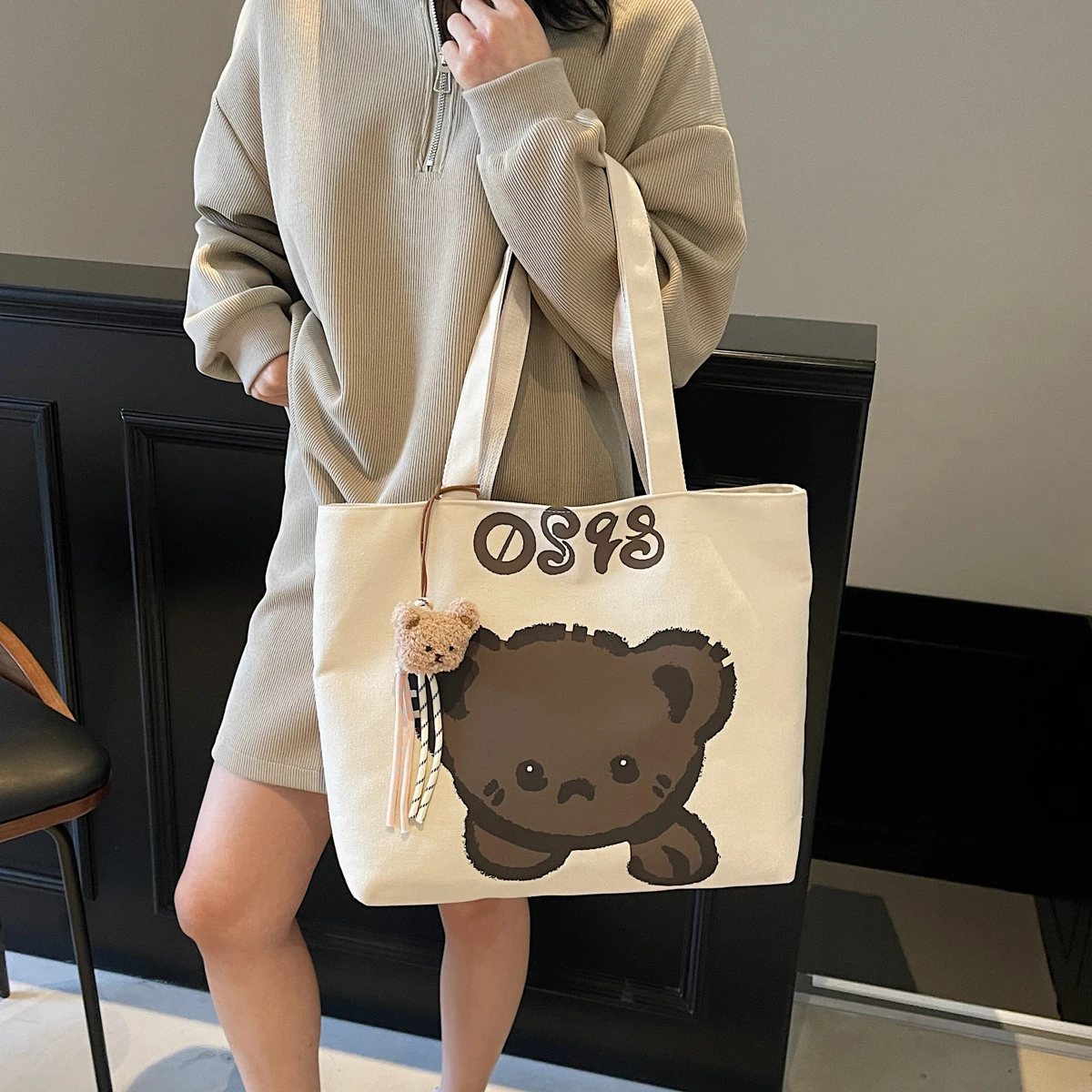 Casual Large Capacity Women's Canvas Cartoon Teddy Bear Single Shoulder Tote Bag Trendy Versatile Commuting Storage Bags