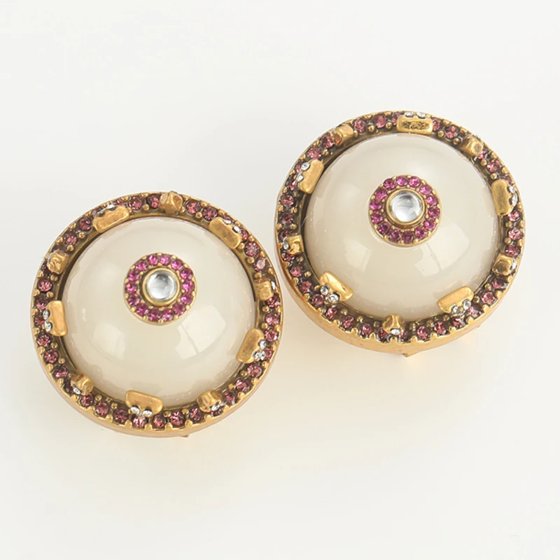 خمر الأبيض اليشم الوردي أقراط مسمار حجر الراين الجولة الفاخرة العلامة التجارية مجوهرات المصممين الذهب اللون امرأة اكسسوارات الحفلات 2025