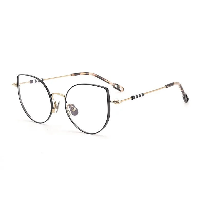 

Retro cat eye ultra-light pure titanium myopia glasses frame, butterfly gold