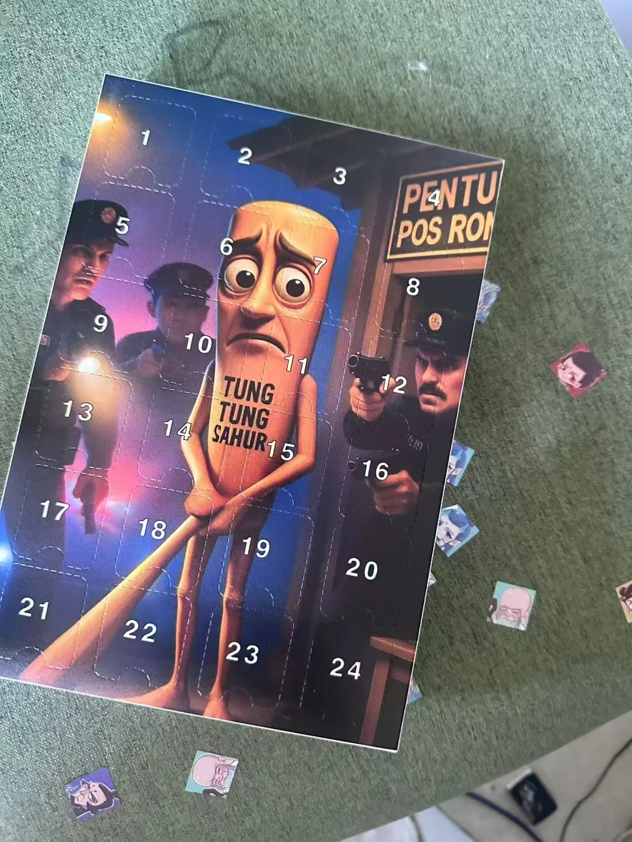 Em estoque 2025 italiano brainrot tung sahur 24 peças calendário do advento decoração de contagem regressiva de natal brinquedo presente de natal em estoque