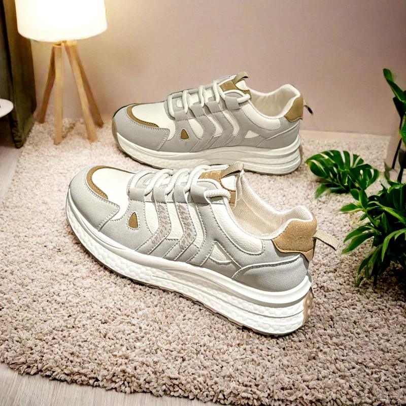 New Fashion Women's Platform Walking Casual Shoes Height Increase Body Shaping Comprehensive Sports Sneakers for Female Students