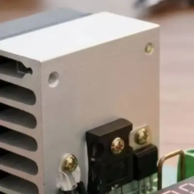 Electronic Load Module 60W 10A 30V for Battery Discharge Testing Featuring IR Power Transistor and Digital Tube Display