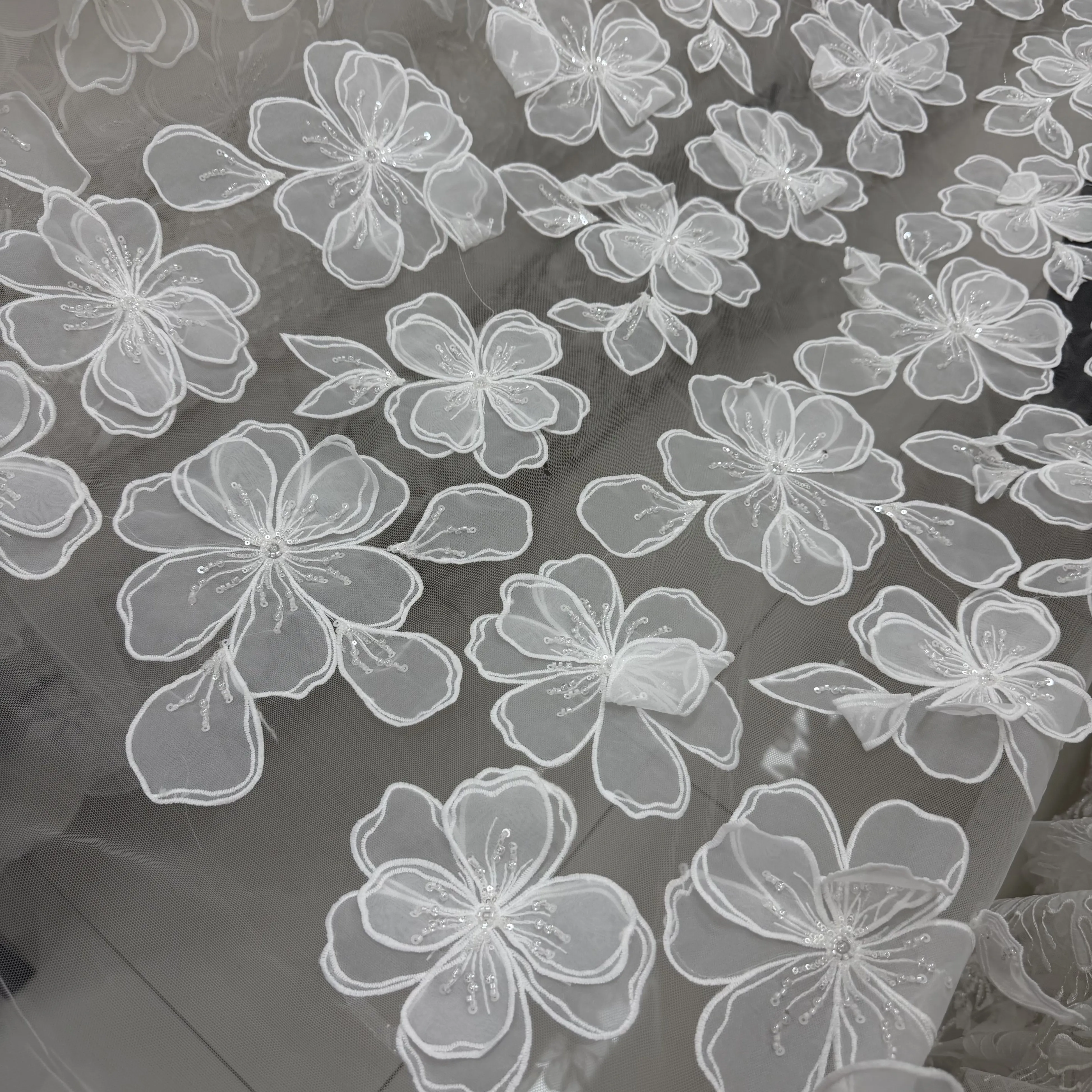 Three-Dimensional Flower Lace Embroidered Draping Fabric for Wedding Dress Mesh Fabric