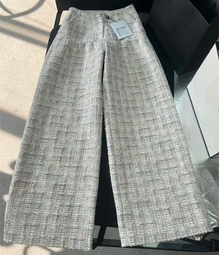 Customized European-style women's clothing 2026 Winter new styles  Long-sleeved suit collar tweed coat is fashionable set