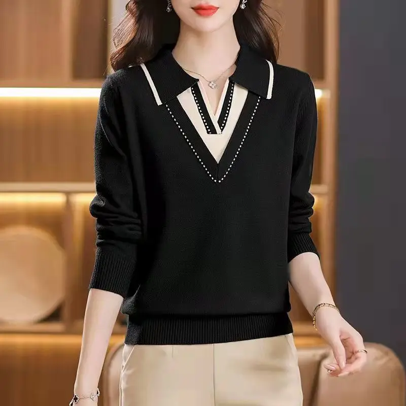 

New Autumn Women's High-end Lapel Long Sleeved Top Knitted Fashionable Western-style Sweater