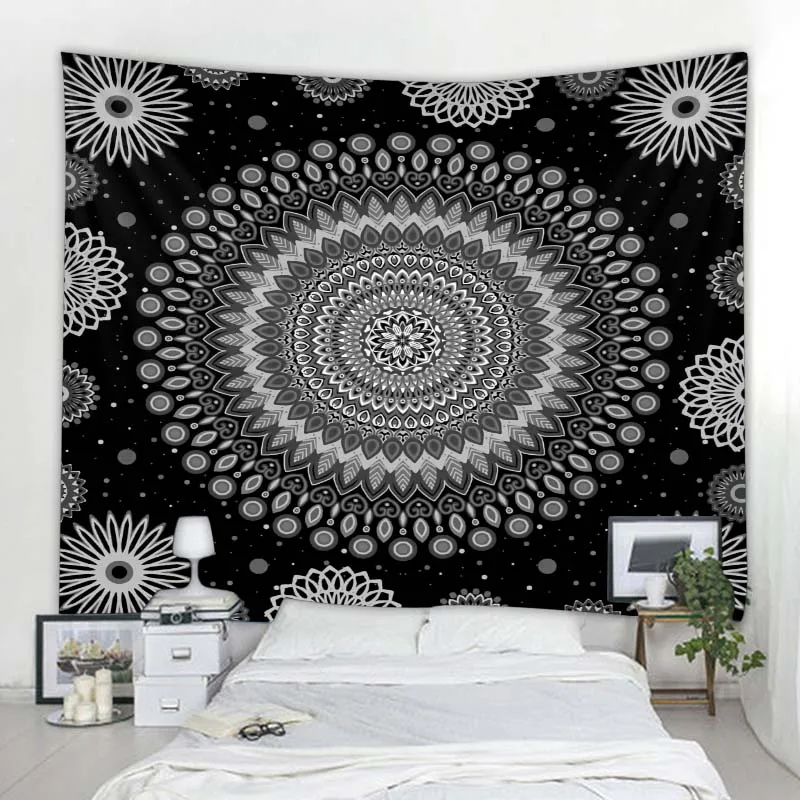 Mandala in bianco e nero arazzo appeso a parete Boho decorazione della parete di casa psichedelico Hippie estetica Room Decor Yoga Mat Beach Mat