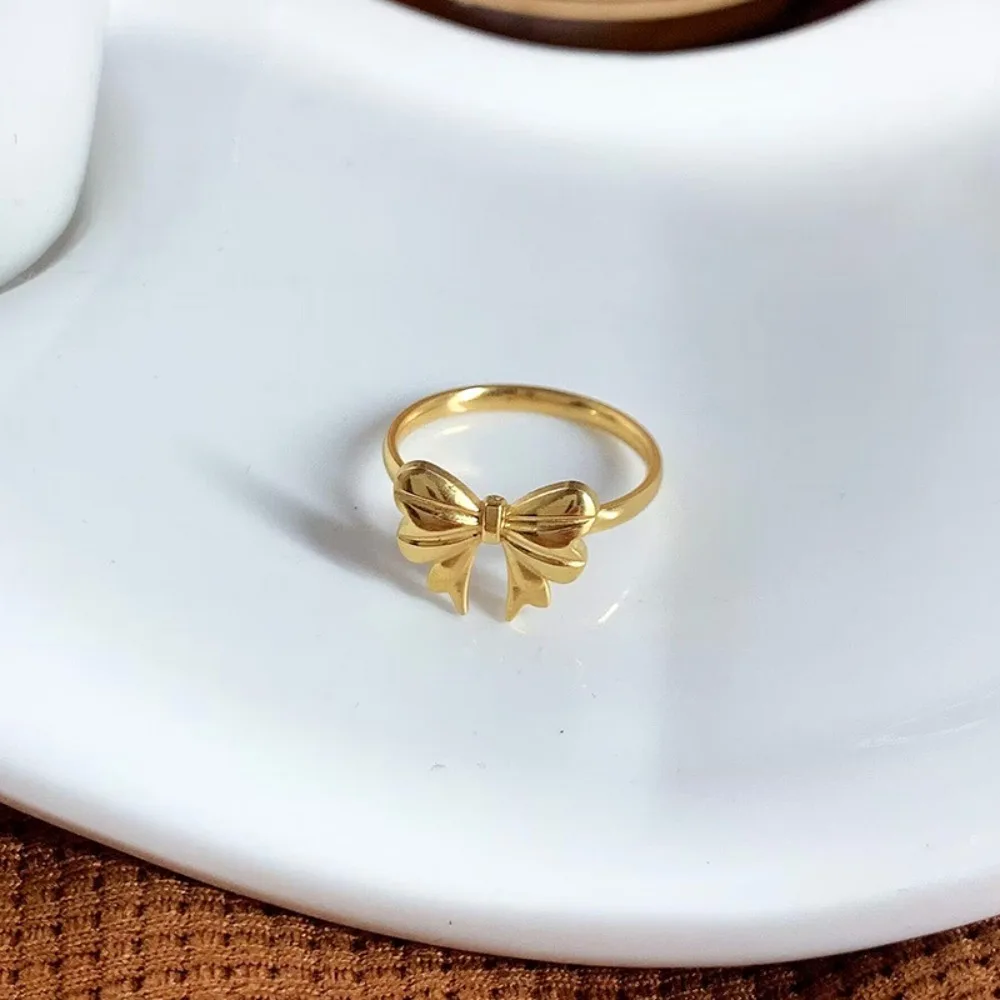 Portable Gold Fashion Woman Rings Electroplate Bow Knot Shape Bowknot Rings Jewelry Gift