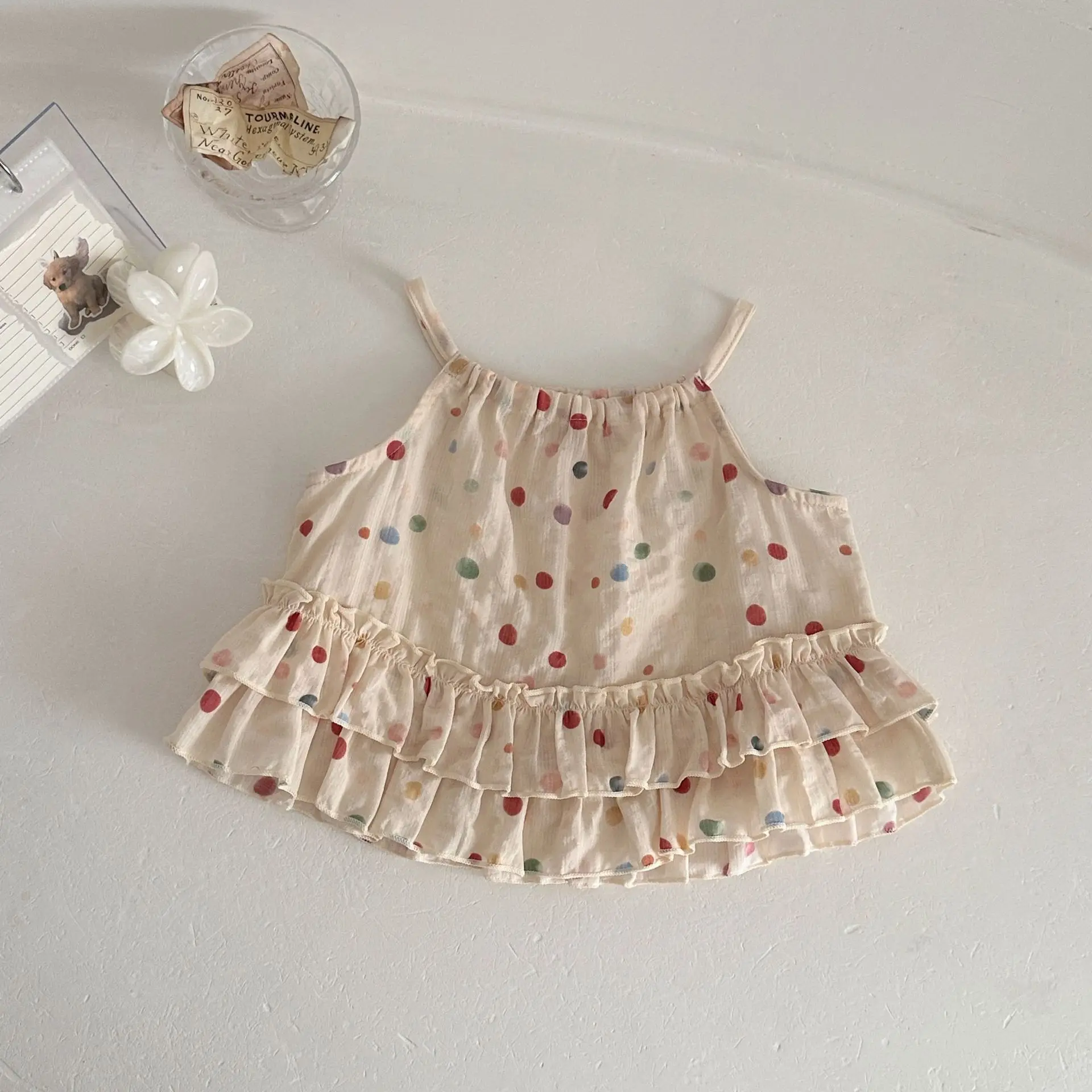 roupas-de-verao-2026-para-bebes-meninas-camiseta-colorida-com-bolinhas-regata-estilo-coreano-para-bebes