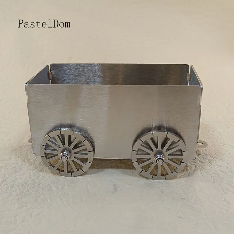 Stainless Steel Connected Carriages Metal Train Model Toy, Finished Handicraft Model Support Card Loading