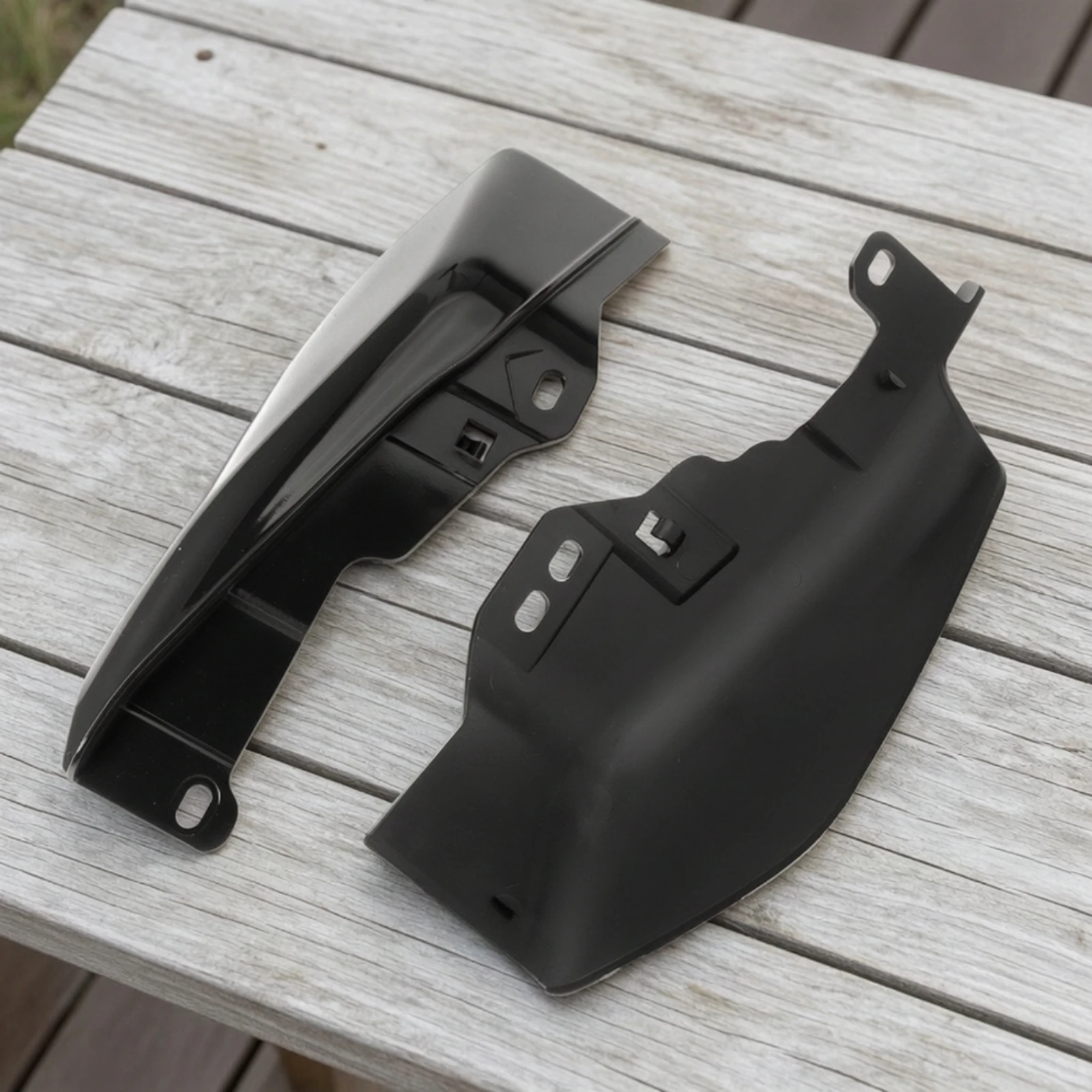 Motorcycle Heat Shields Contoured Motorcycle Deflector Covers Easy to Install Non-Conductive for Motorcyclists, Road Touring