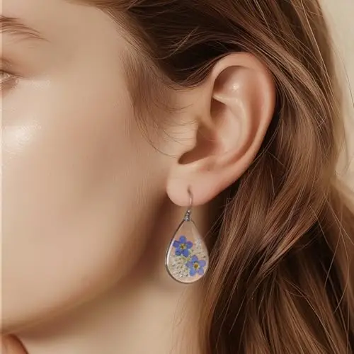 

Teardrop-Shaped Pressed Blue Forget-Me-Not And White Lace Wildflower Dangle Earrings For Adults