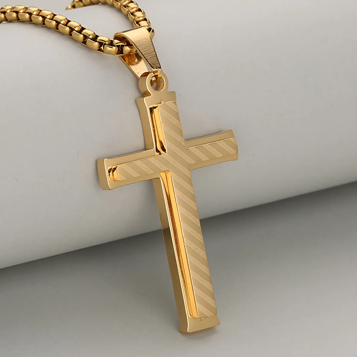 

Trendy & Stylish Double-Layer Three-Dimensional Cross Stainless Steel Anti-Fading Pendant Necklace For Men And Women