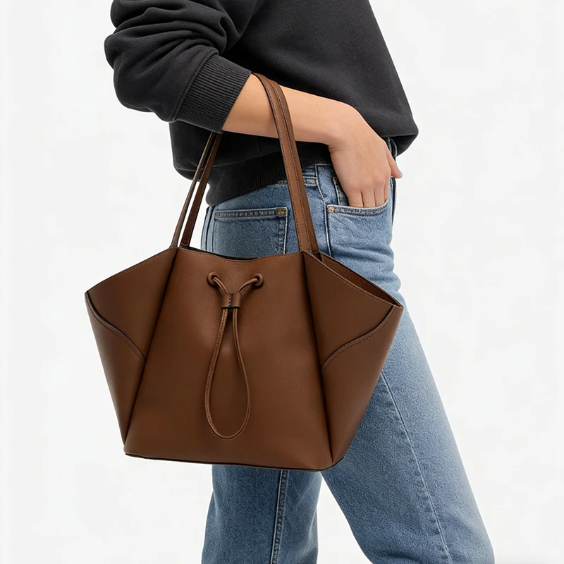 

Большая вместительная сумка на шнурке для женщин, мягкая кожаная сумка-хобо через плечо, минималистичная сумка для поездок на работу, женская сумка-тоут для покупок