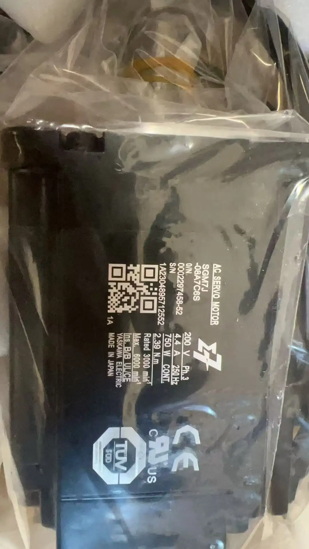 

New SGM7J-08A7C6S AC Servo Motor SGM7J 08A7C6S
