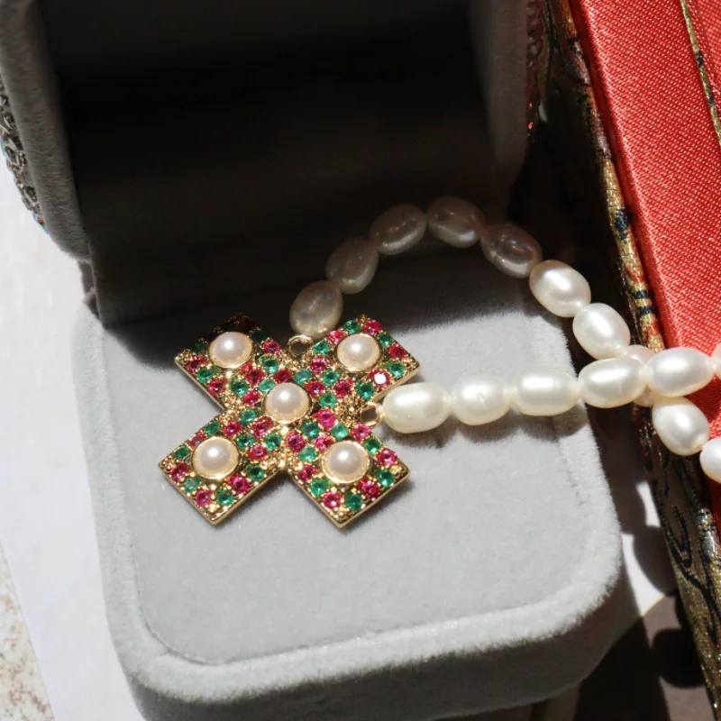 Commuting fashion colorful cross pearl necklace oval minimalist clavicle chain FOR women