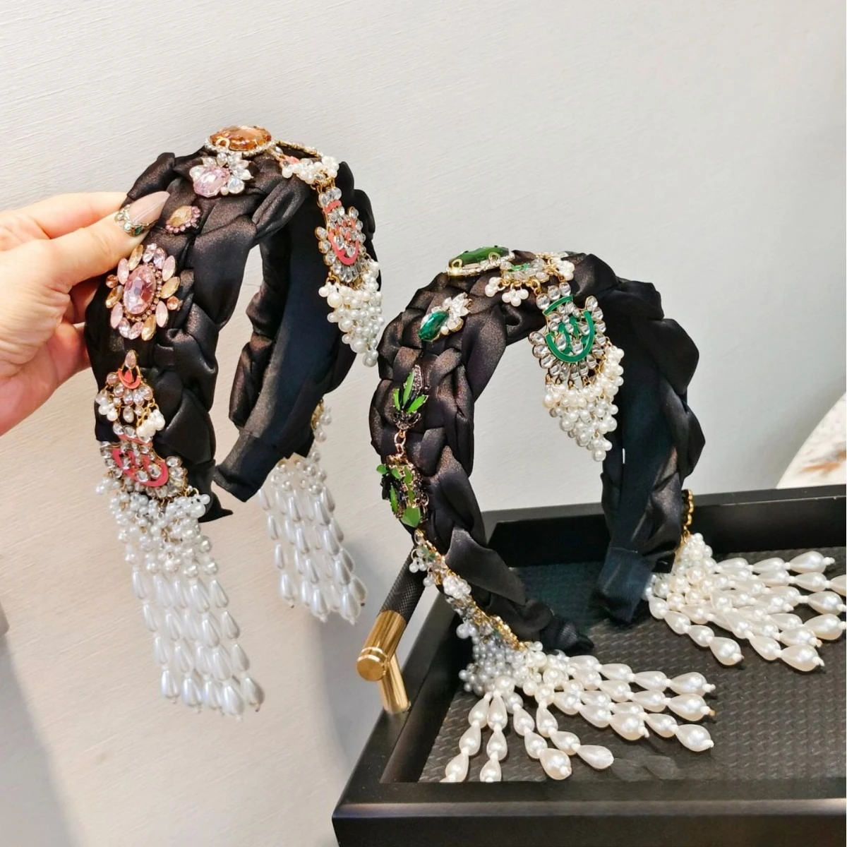 

New Arrival Chinese Style Retro Luxury Pearl Tassel Wide Edge Braid Headband Hair Accessories