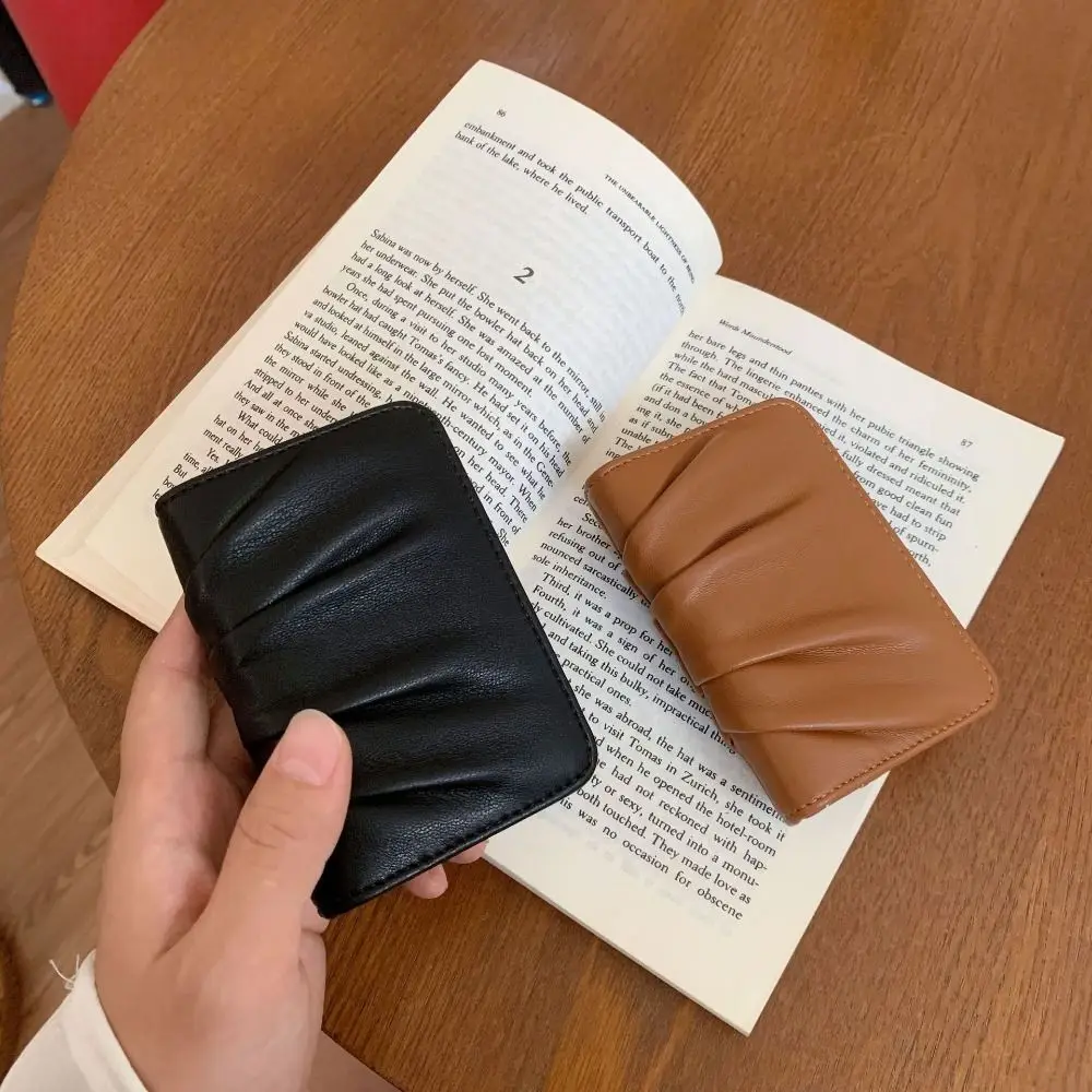 

New Design PU Leather Mini Short Wallet Pleated Foldable Two Fold Wallet Multifunctional Large Capacity Handheld Purse Gifts