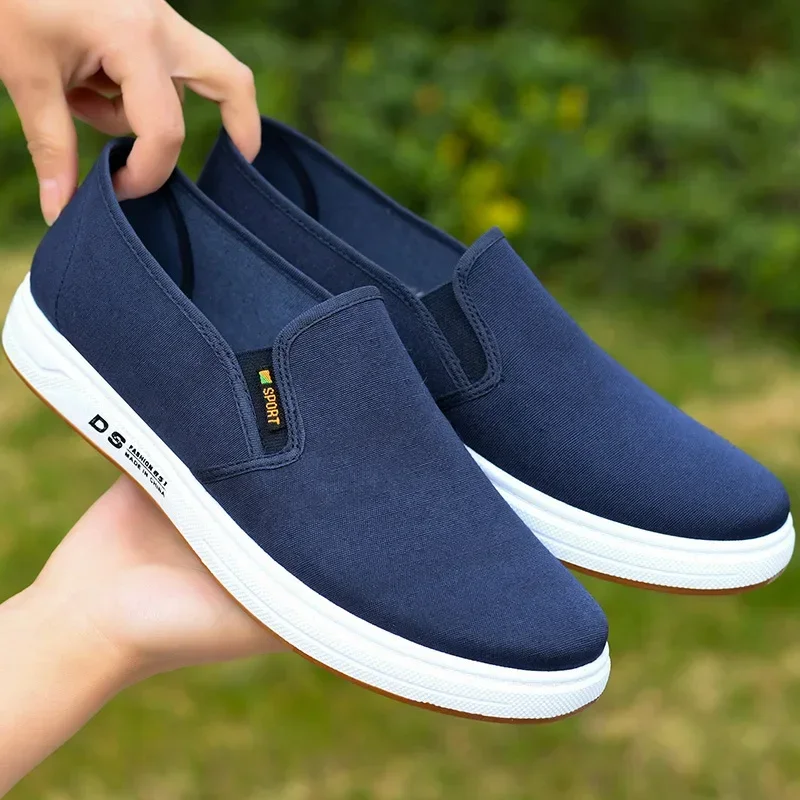 Spring New Men's Canvas Shoes Beef Tendon Sole Non-slip, Wear-resistant, Breathable and Comfortable Cloth Shoes Soft Sole