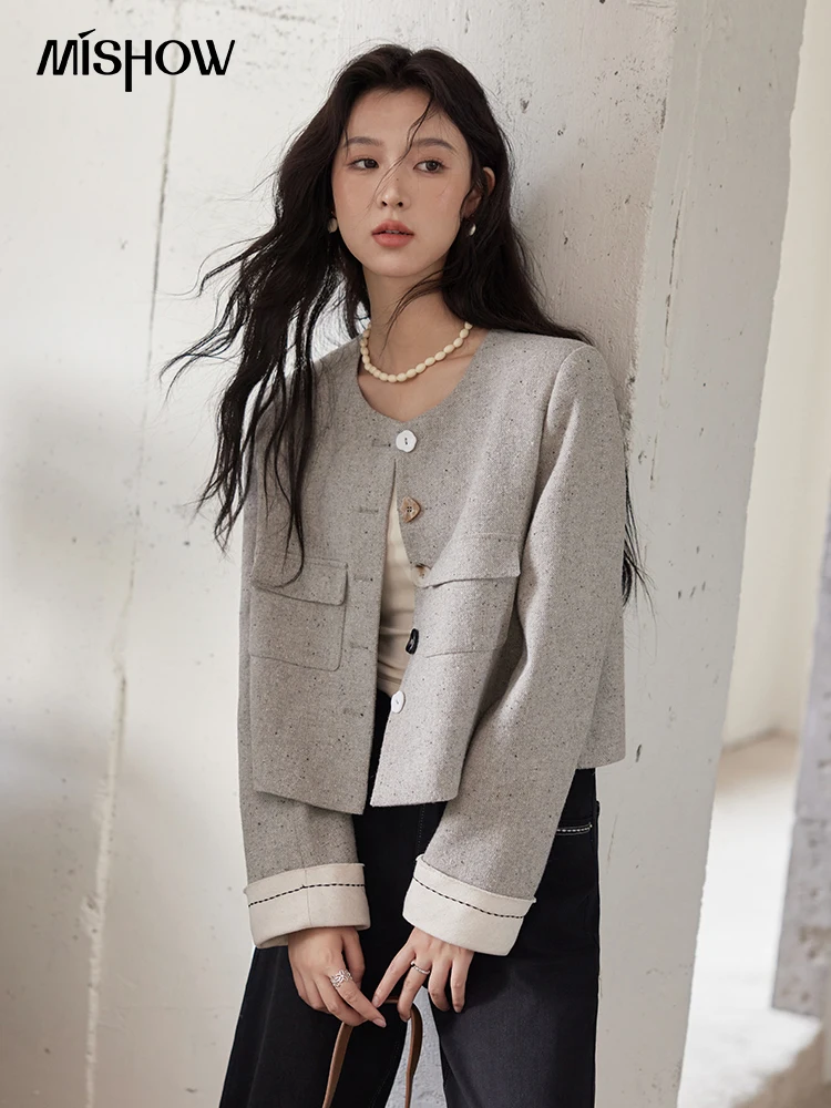 MISHOW Women's Grey Wool Tweed Fragrant Jacket Loose O-Neck Coat Spring Autumn 2024 Tweed Irregular Button Short Tops MXD45W0485