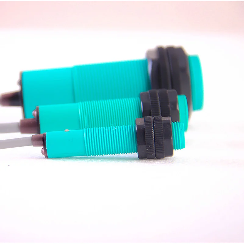 Capteur de proximité capacitif M12/M18/M30, capteur de niveau de matériau (AC/DC 24V–220V ; NO/NC ; NPN)