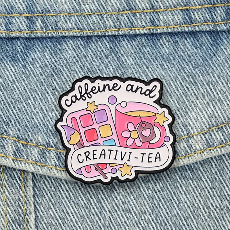 Koffein- und Kreativ-Tee-Abzeichen, kreativer Künstler-Wortspiel-Emaille-Pin, Cartoon-Farbenpalette, Teetassen-Brosche, Accessoires, Dekoration