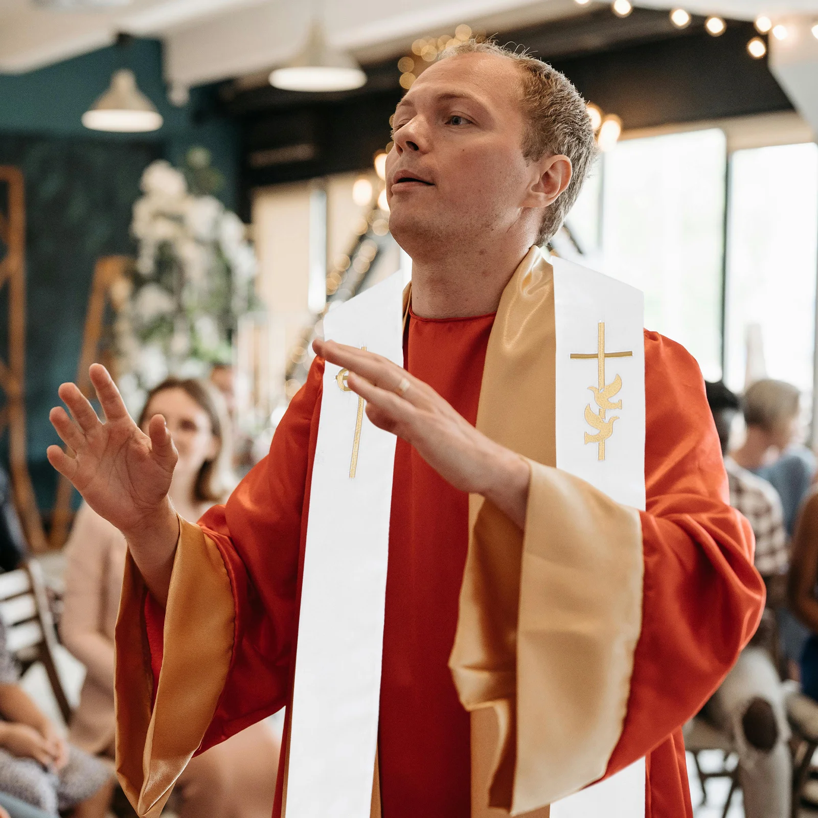 Étoles de clergé pour hommes, accessoires d'officier de mariage, motif de colombe croisée brodé, Robe de pasteur réversible, vêtements de cérémonie d'église