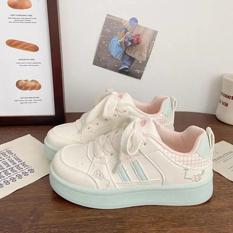 

Women's Sweet Style Platform Sneakers White Casual Shoes Fashion Cartoon Hello Kitty Lace-Up Shoes for Daily Walking & Matching