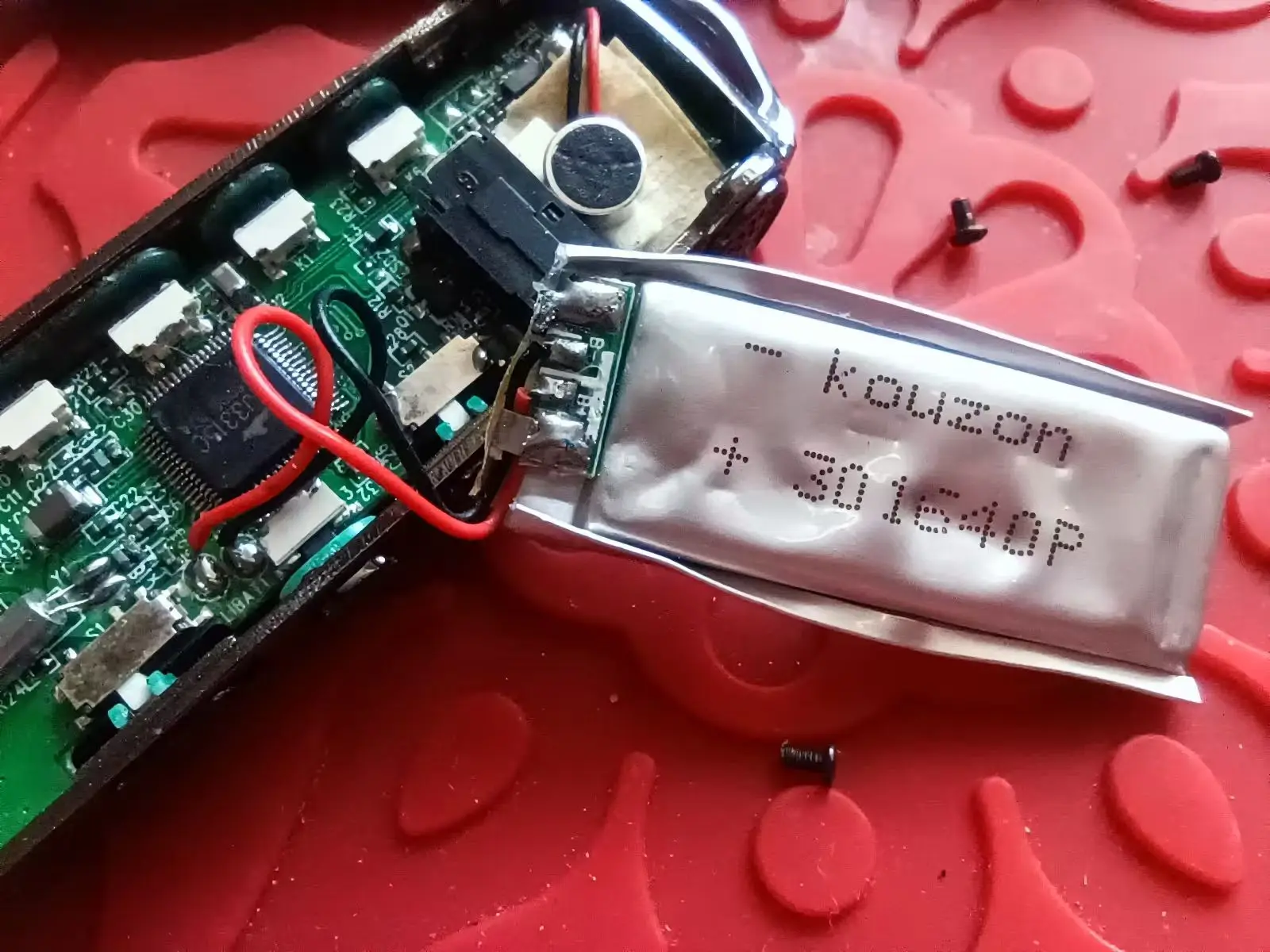 3.7V polymer lithium-ion battery video early education machine 301640 dynamic charging 380MAH protection full capacity brand new
