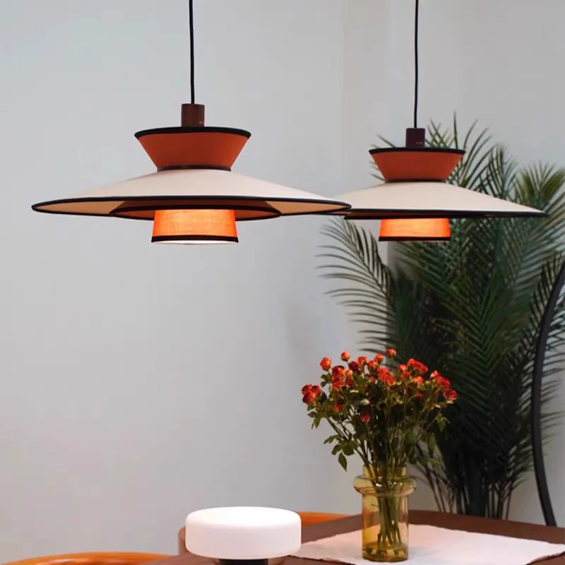 

New Chinese fabric contrasting chandelier, creative catering bar light, homestay snacks, hot pot restaurant, high-end retro lamp