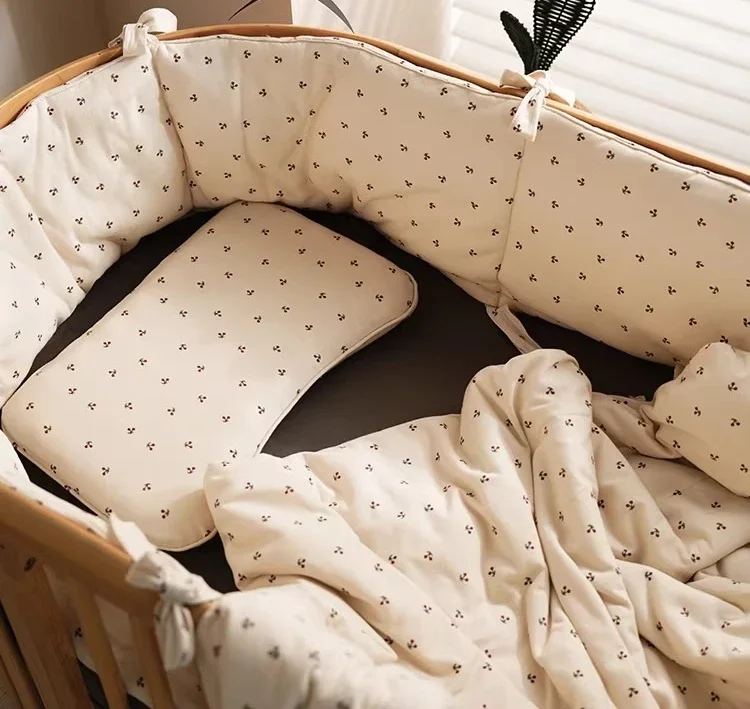 Crib fence soft bag baby anti-collision bed circumference splicing bed
