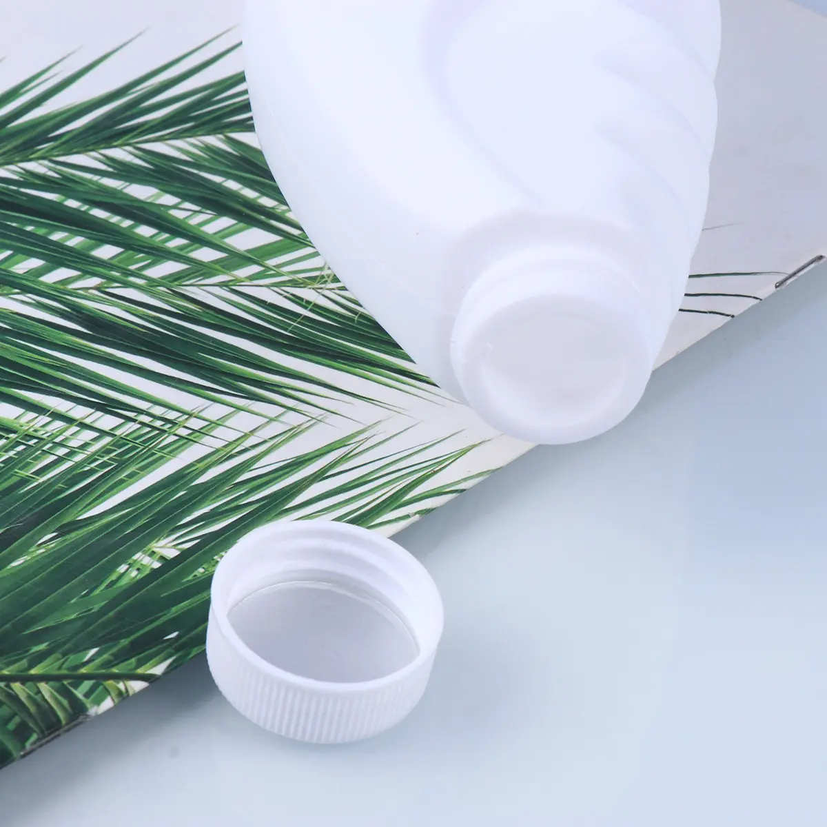 5Pcs Plastic Spray Bottles Hdpe Trigger Sprayer for Plants Flowers Hair Salon Continuous Mist Bottle Empty Spray Bottle