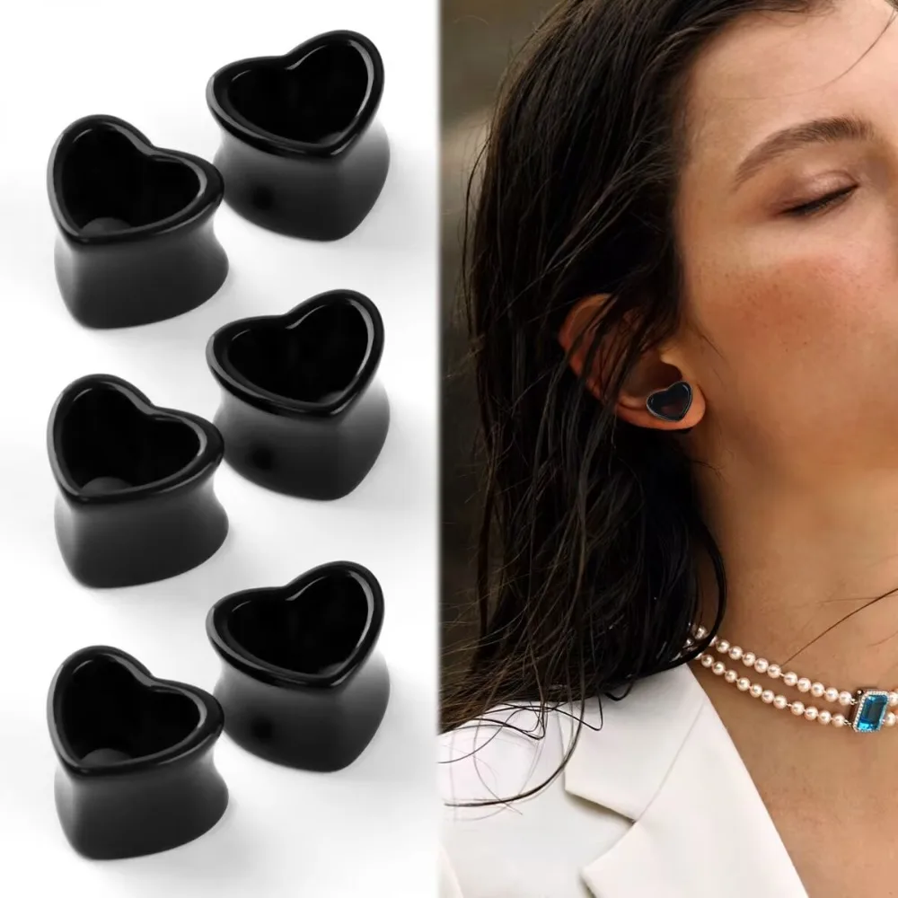 1set Black and White Transparent Multi-sized Acrylic Heart-shaped Ear Expansion Spacers