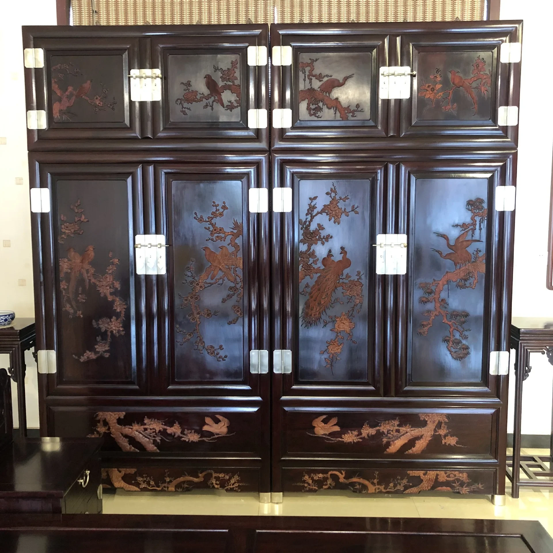 خزانة صينية 4 أبواب ملابس ذات سعة كبيرة أثاث الماهوجني #1