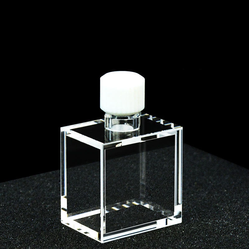 30-20mm quartz fluorescent colorimetric dish with integrated threaded mouth, five sided transparent, acid and alkali resistant