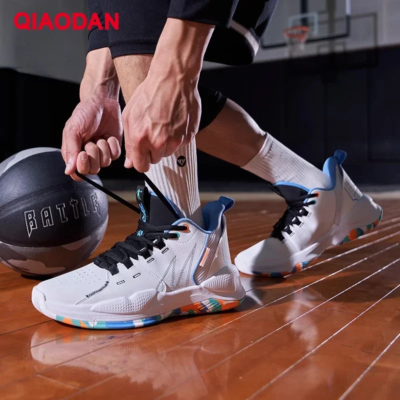 QIAODAN buty do koszykówki męskie 2023 jesienne nowy szok-chłonne profesjonalne sportowe wytrzymałe obuwie amortyzujące XM45220108