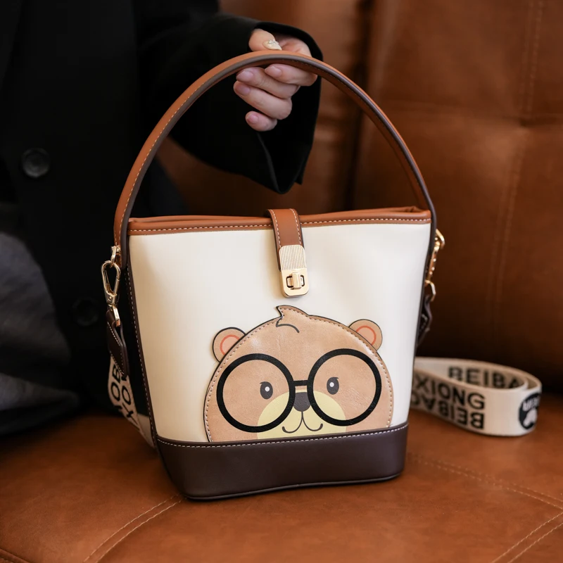

High appearance level cartoon handbag for women, 2025 new fashion single-shoulder crossbody bag, large-capacity bucket bag purse