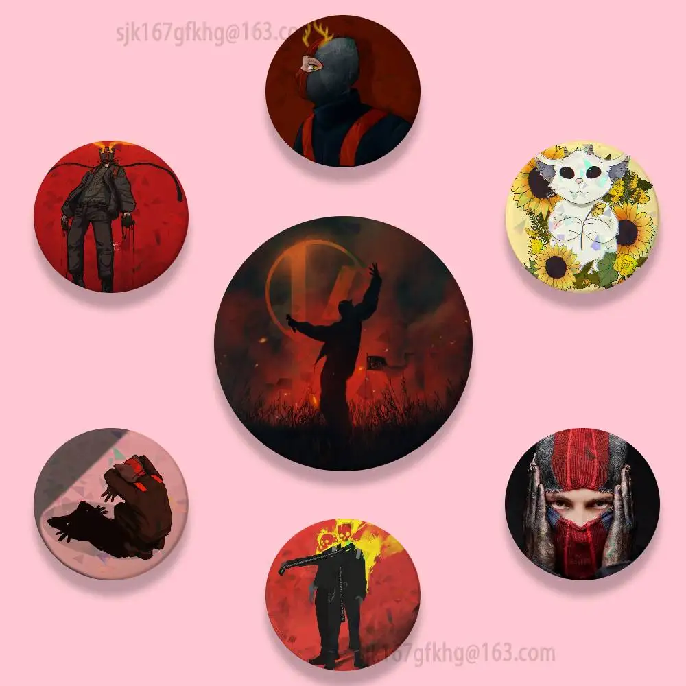 

C-Clancy T-Twentys One P-Pilots 58mm Icon Badge Handmade Tinplate Brooch for Backpack Clothes Chest Ornament Gifts