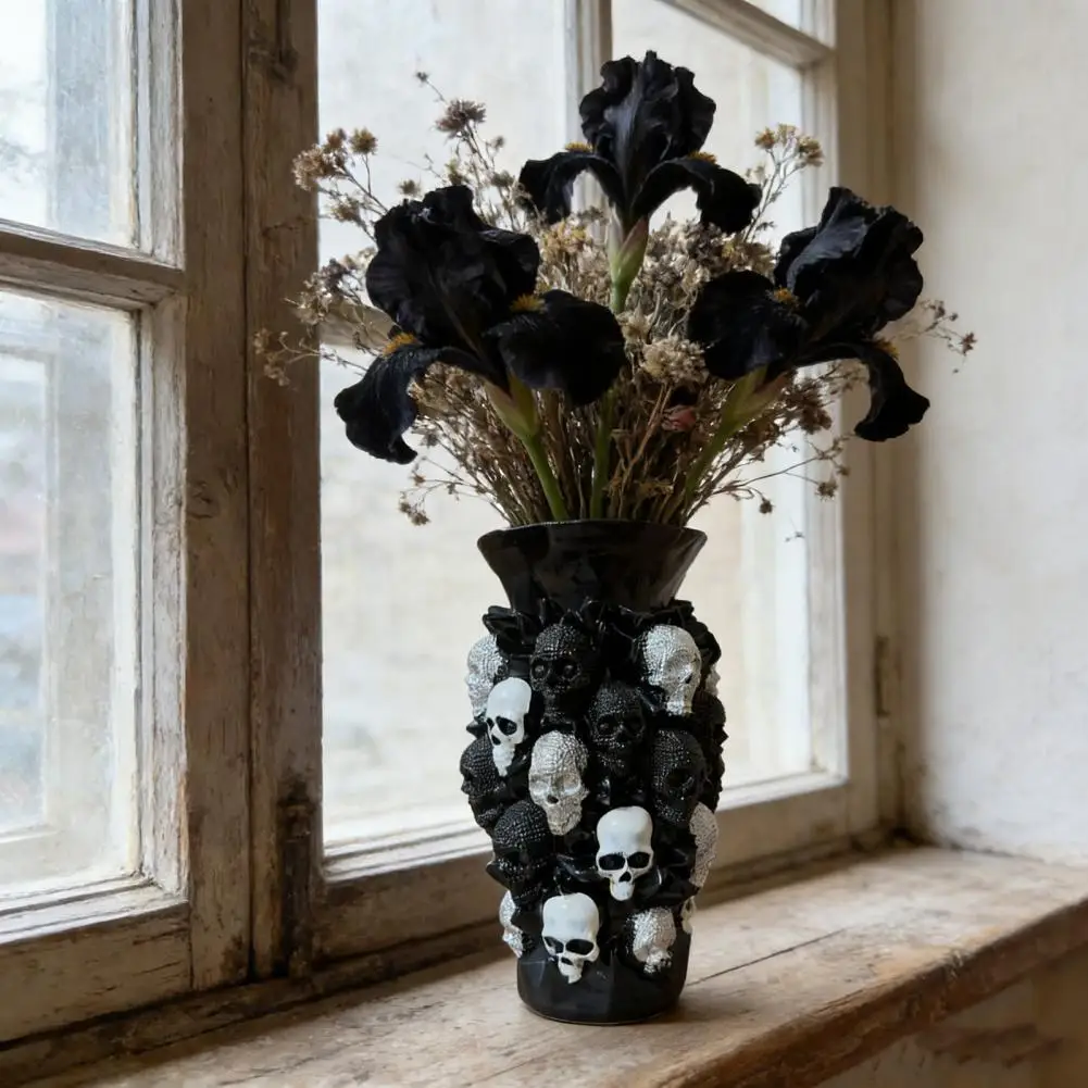 Gothic Skull Flower Vase Ornament Spooky Black White Skull Dried Artificial Flower Holder Resin Container Home Office Table Cent