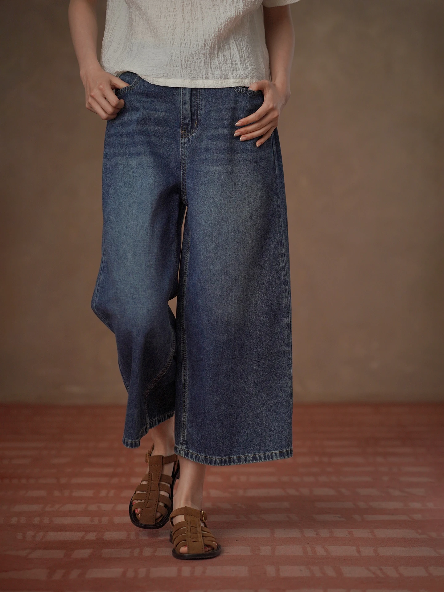 Hacikis Vintage High Waist Distressed Washed Straight Leg Casual Jeans Women's Loose Fit Cotton Blend mid Rise Trousers