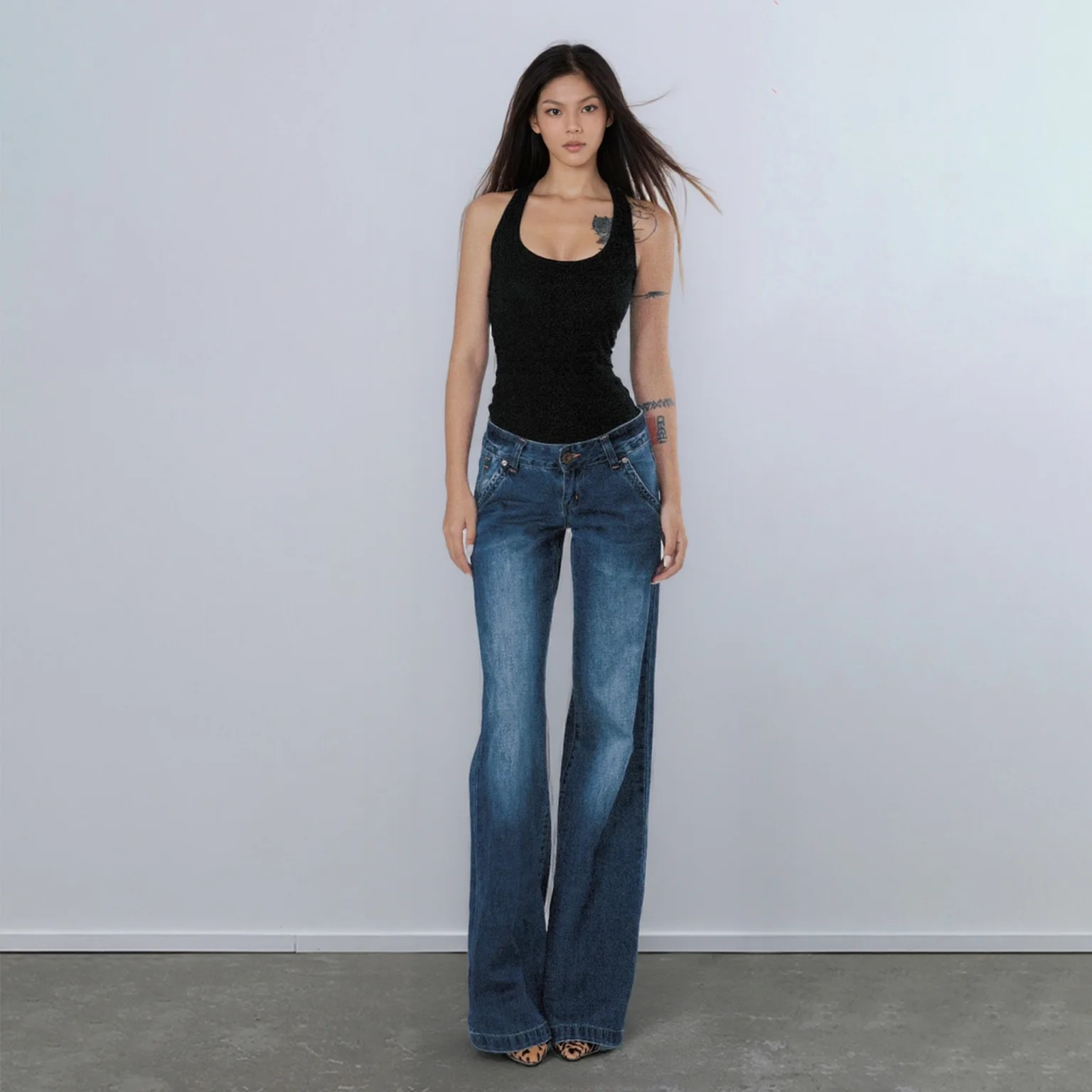 C-GEM-Y2K Jeans larghi a vita bassa - Pantaloni larghi in denim invecchiato per un look snellente