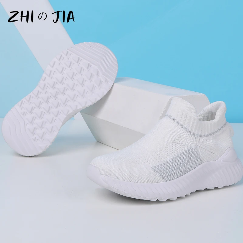 Children's Slip On Socks Shoes Mesh Casual Sports Shoes Teenagers Outdoor Lightweight and Comfortable Running Shoes 26-38