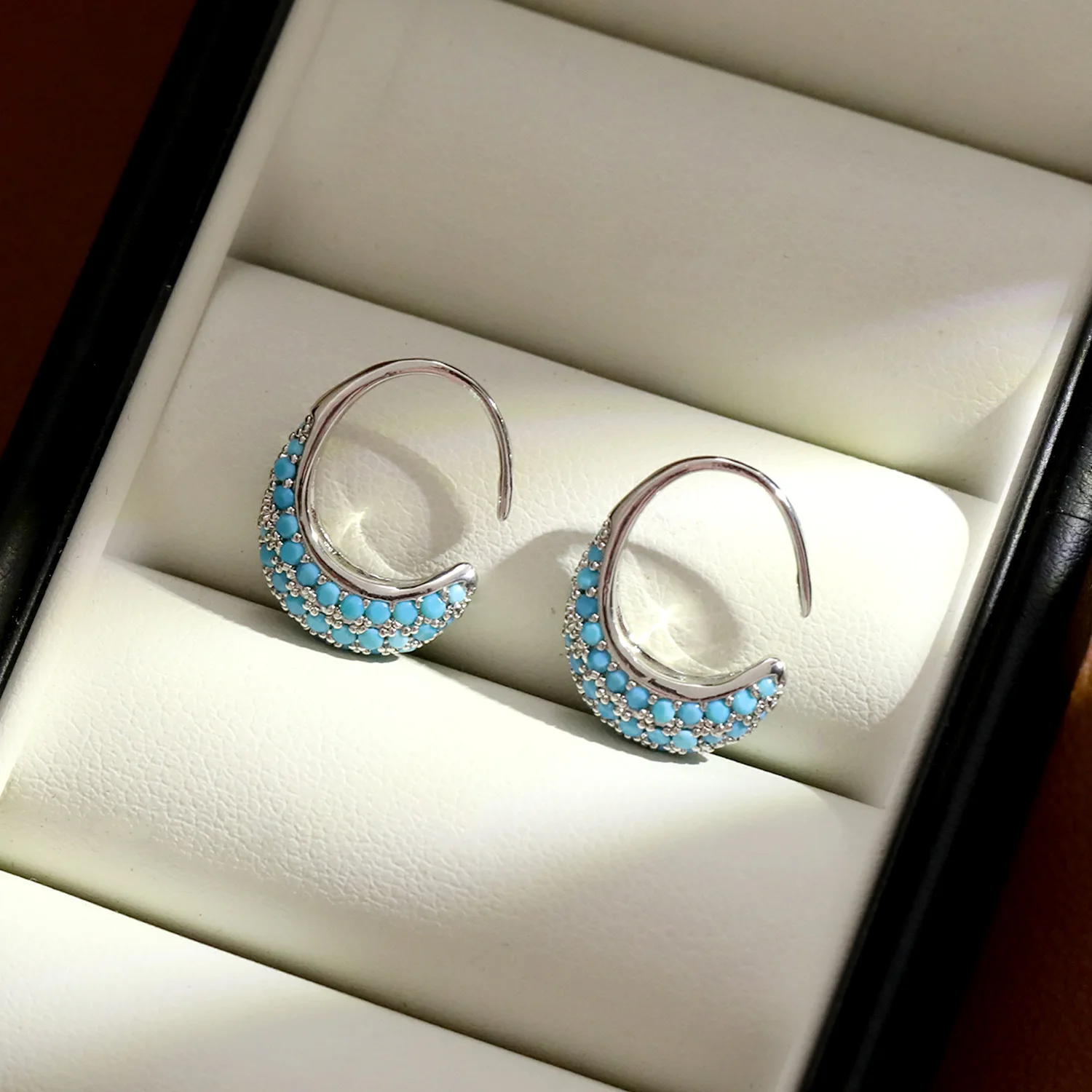 High Quality Turquoise Flower Basket Earrings Women Vintage Artistic Retro Full Diamond Inlaid Hoop Earrings Wholesale Jewelry