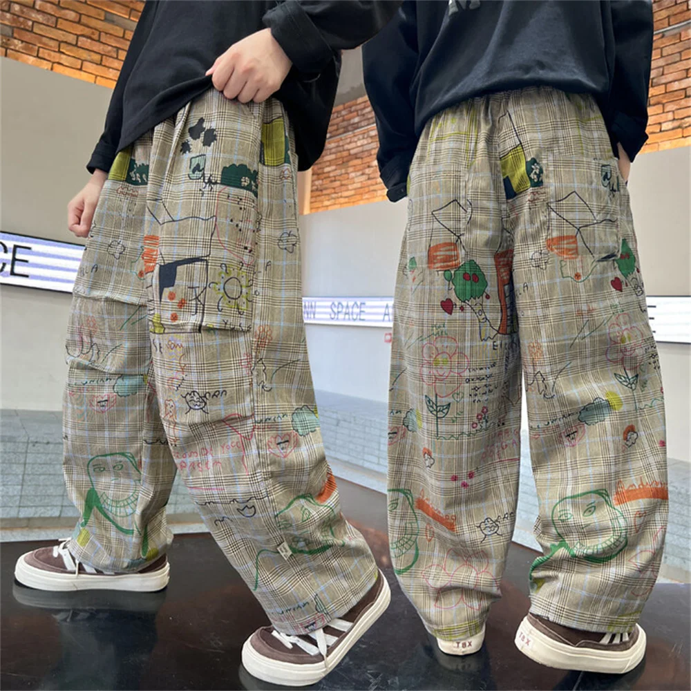 B516 Grid Cartoon Print Boy Cargo Pants Printed Graffiti Boy' Pants Children's Wide Leg Pants Kid Street Dance Pants