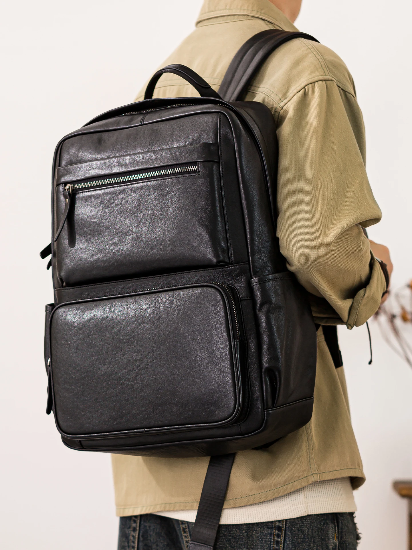 PNDME casual handmade vegetable tanned cowhide men large-capacity backpacks outdoor travel work genuine leather laptop schoolbag