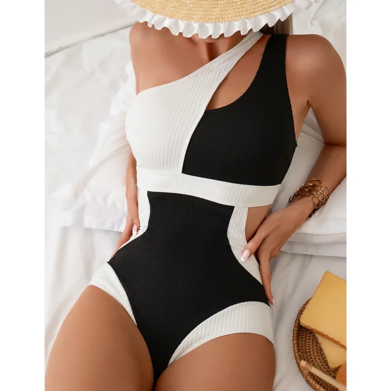 Korean Version of Sexy Shoulder One-piece Swimsuit Women's New Bear Gathering Belly Swimsuit Hot Spring Women's Conservative