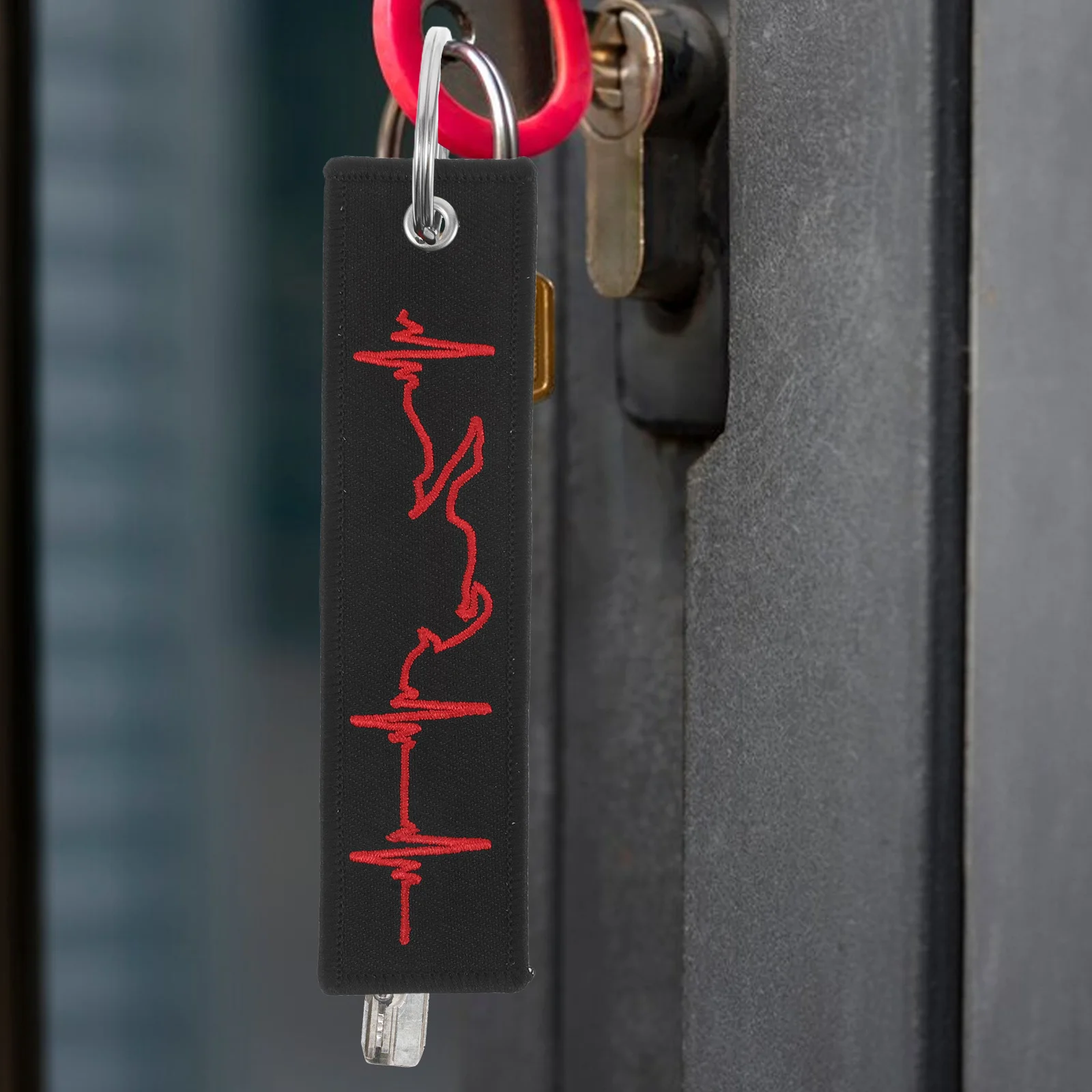 

Red Electrocardiogram Embroidery Keychain Black Racing Car Motorcycle Key Ring Ornament Charm Keyrings for Car Keys
