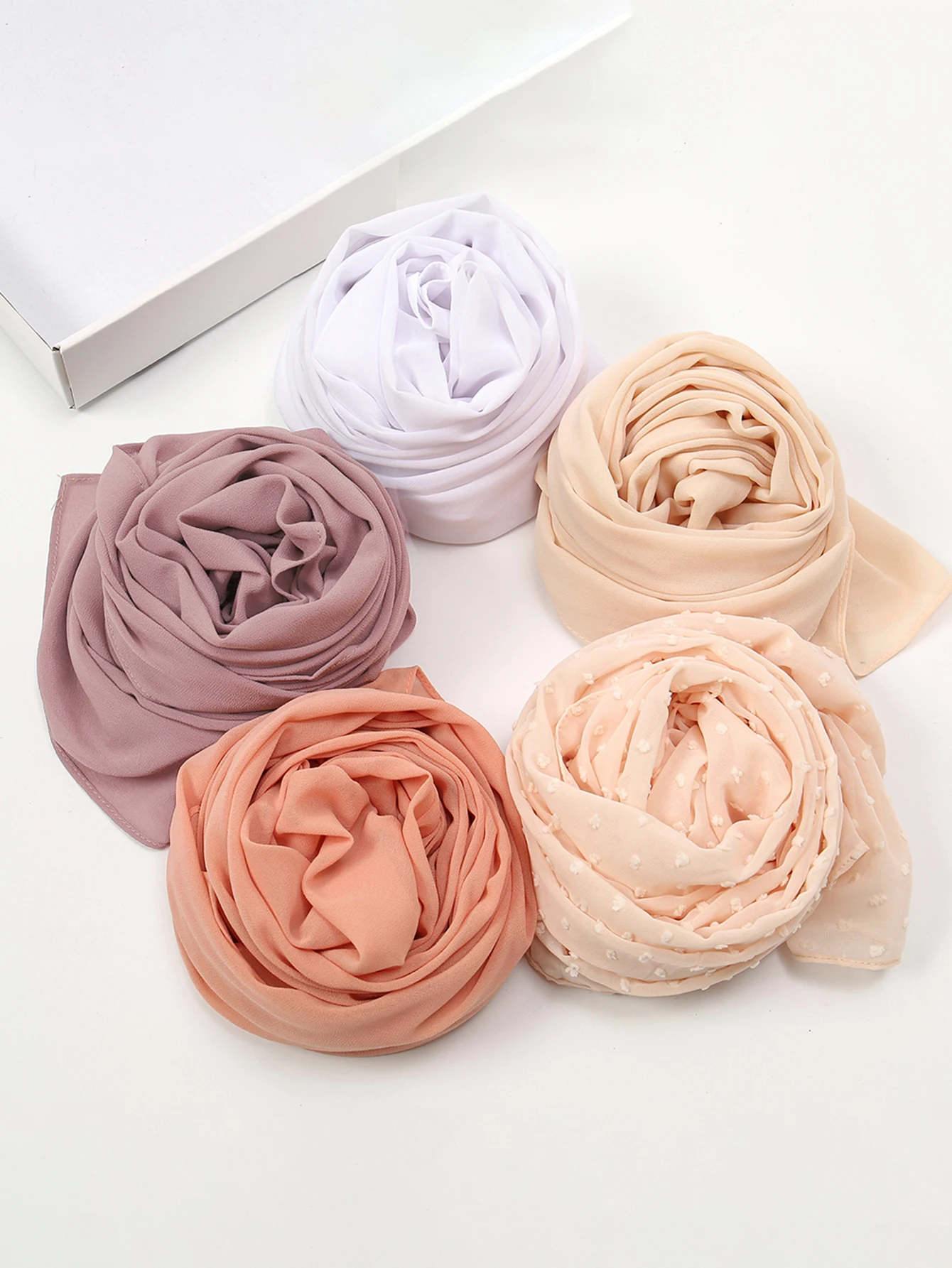 Envoltórios de Xale Chiffon Pérola para Mulheres, Lenço Hijab Muçulmano, Para Toda a Temporada, Turbante Feminino, Estolas, Gift Set Ladies, 5 peças por caixa