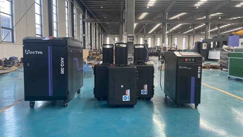 AccTek Handheld Fiber Laser Welding Machine 1000W 1500W 2000W, Portable Laser Welder for Stainless Steel Aluminum Copper Metal